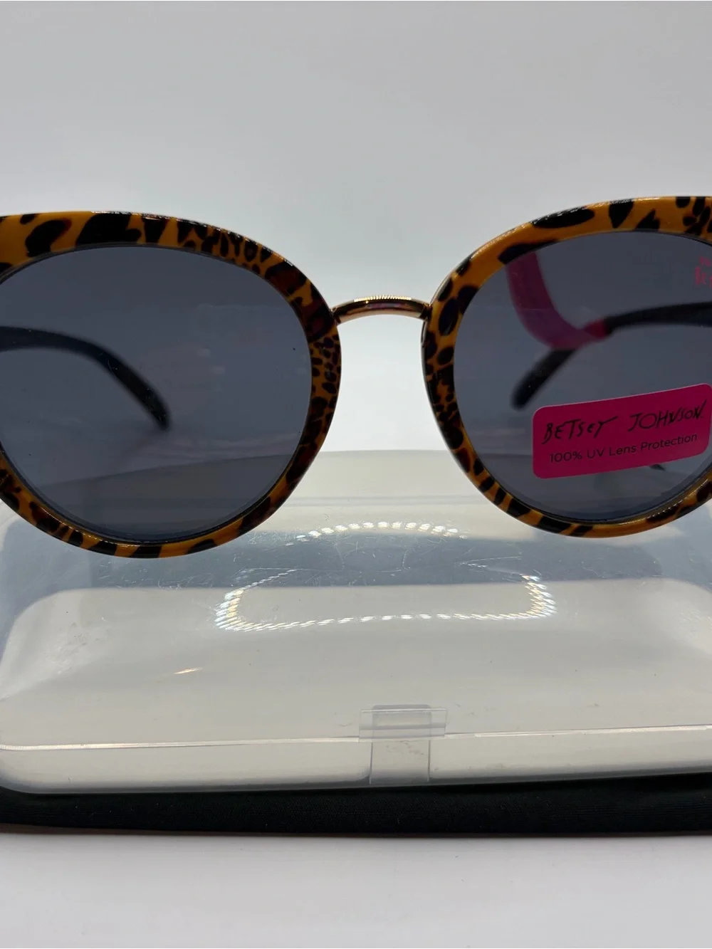 Betsey Johnson Leopard Print Round Sunglasses - Black Lenses